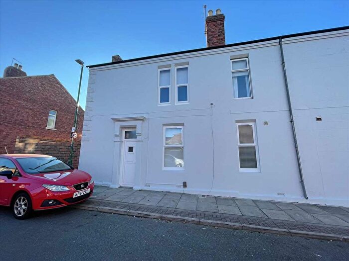2 Bedroom Terraced House To Rent In Lord Street, South Shields, NE33