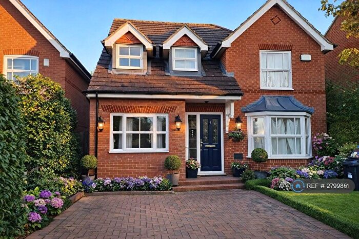 5 Bedroom Detached House To Rent In Portishead Drive, Milton Keynes, MK4