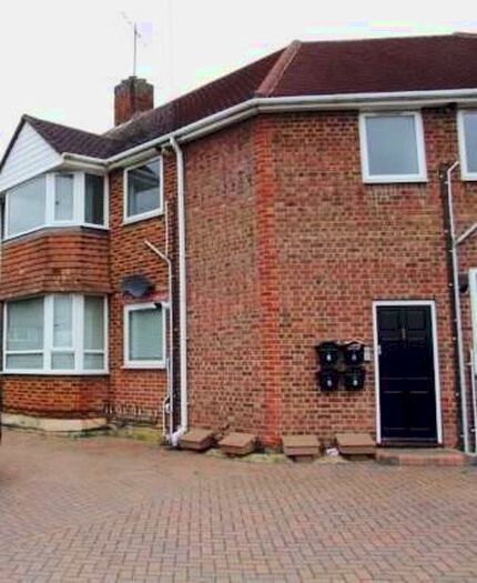 1 Bedroom Flat To Rent In Sheldon Way, Oxford, OX4