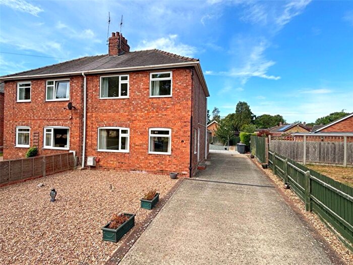 3 Bedroom Semi-Detached House For Sale In Station Road, Digby, Lincoln, Lincolnshire, LN4
