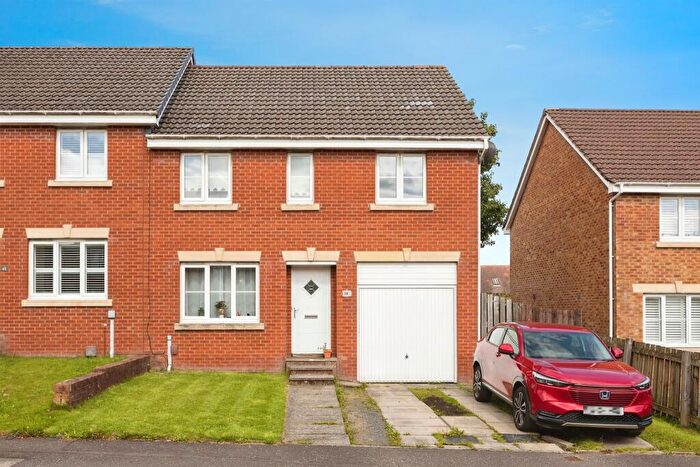 4 Bedroom Semi-Detached House For Sale In Hillman Crescent, Paisley, PA3