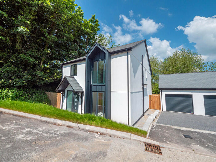 4 Bedroom Detached House For Sale In West Street, Kilkhampton, EX23