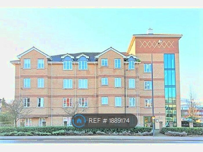2 Bedroom Flat To Rent In Nightingale Court, Harrow, HA1
