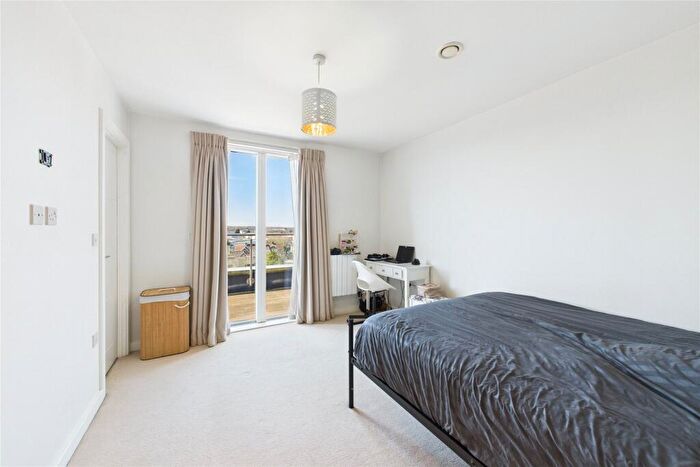 2 Bedroom Apartment To Rent In Grosvenor Mansions, Sullivan Road, Camberley, GU15