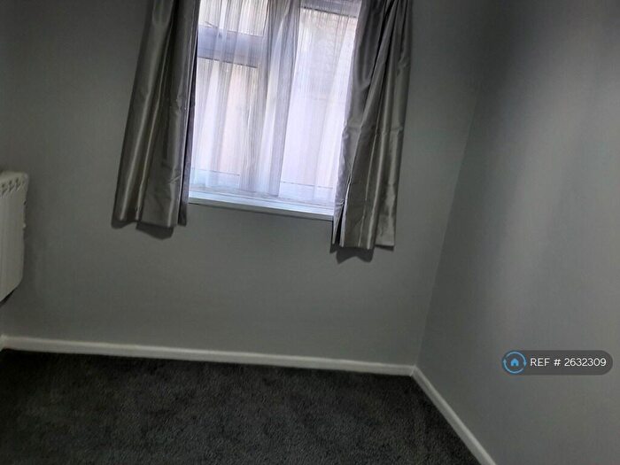 2 Bedroom Flat To Rent In Wexham Road, Slough, SL1