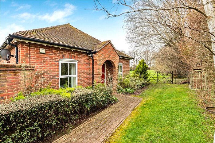 2 Bedroom Bungalow For Sale In Drovers Lane, Pulborough, West Sussex, RH20