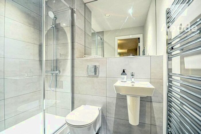 1 Bedroom Flat To Rent In The Metalworks, Petersfield Avenue, Slough, Berkshire SL2