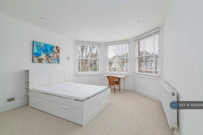 2 Bedroom Flat To Rent In Dartmouth Road, London, NW2