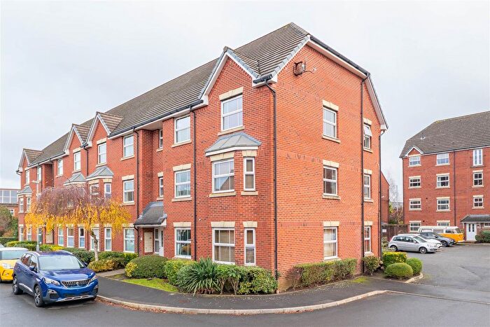 2 Bedroom Flat For Sale In Great Park Drive, Leyland, PR25