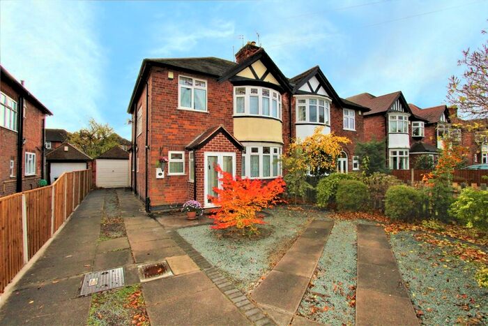 3 Bedroom Semi-Detached House To Rent In Russell Drive, Nottingham, NG8