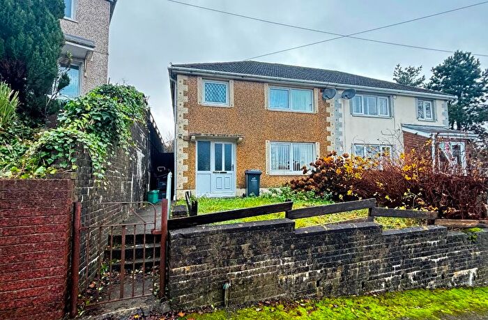 3 Bedroom Semi-Detached House For Sale In Gainsborough Road, Cefn Golau, Tredegar, NP22