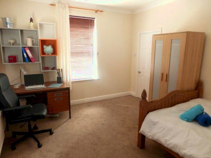 4 Bedroom Terraced House To Rent In Talbot Street, Chester, CH1