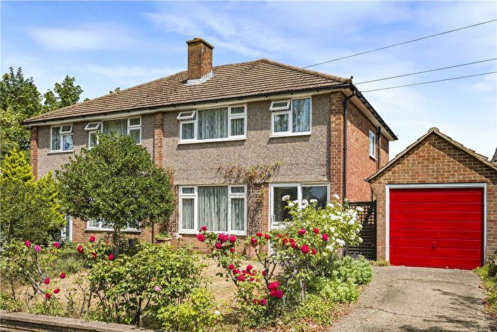 3 Bedroom Bungalow For Sale In Mosyer Drive, Orpington, Kent, BR5