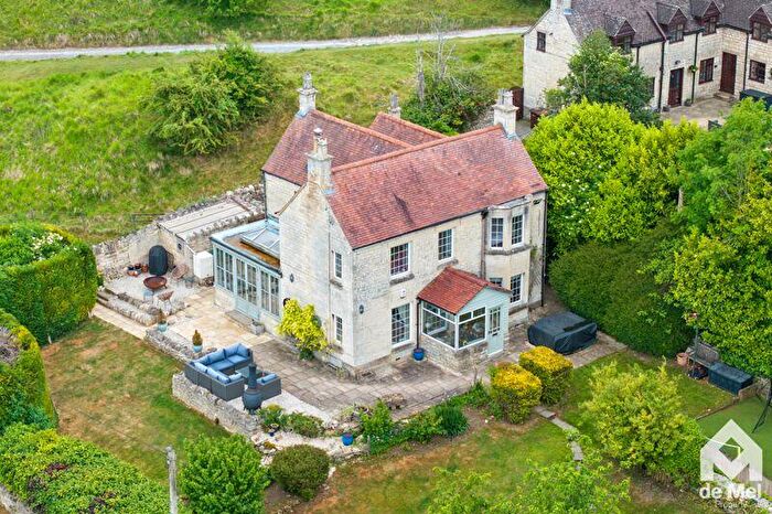 3 Bedroom Detached House For Sale In Spring Lane, Cleeve Hill, GL52