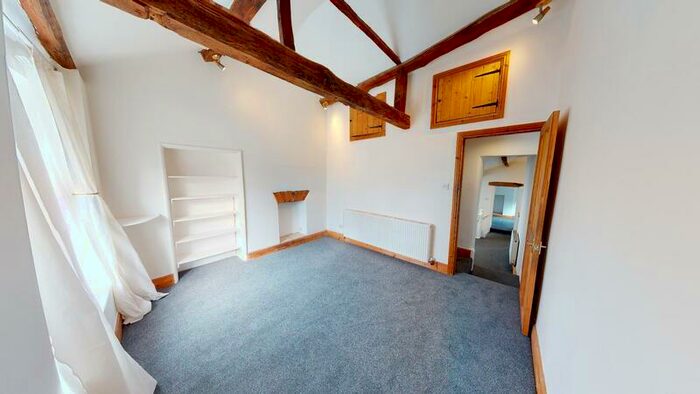 2 Bedroom Flat To Rent In Devonshire Place, Harrogate, HG1