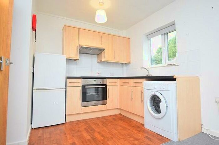 1 Bedroom Apartment To Rent In Tollgate Court, Sheffield, S3