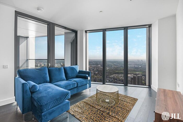 2 Bedroom Flat To Rent In Amory Tower, Marsh Wall, E14