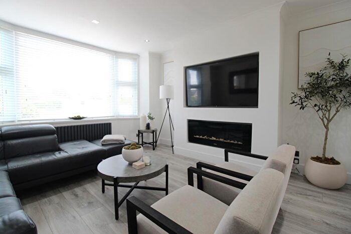 4 Bedroom Detached House To Rent In Rosehill Drive, Aberdeen, AB24