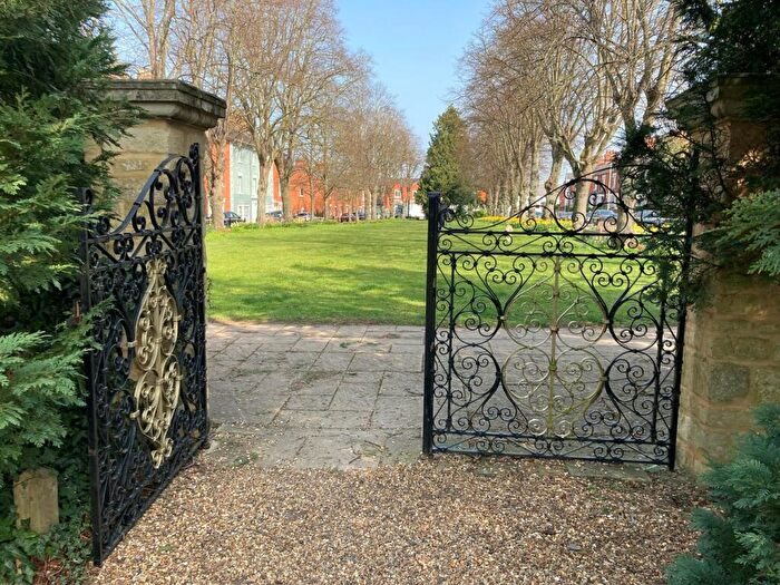 1 Bedroom Maisonette To Rent In Horsefair Green, Stony Stratford, Milton Keynes, MK11