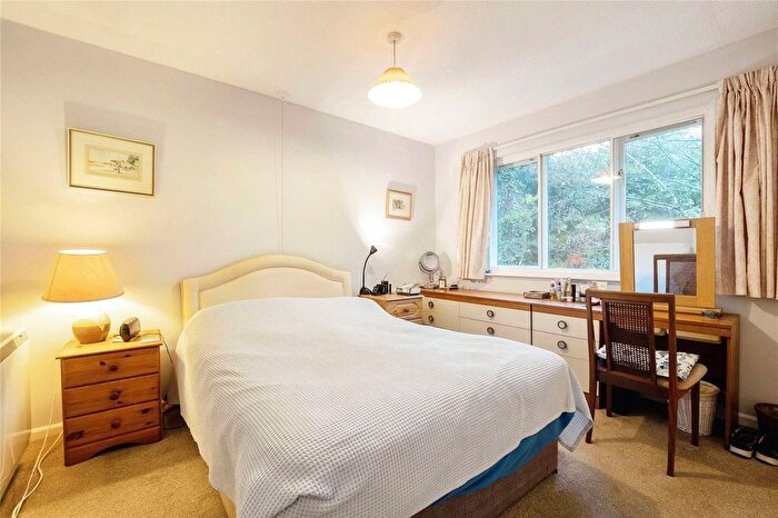 2 Bedroom Flat For Sale In Coronation Road, Totnes, Devon, TQ9