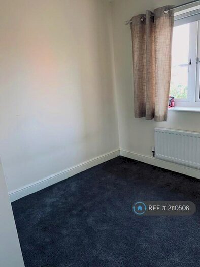 3 Bedroom Terraced House To Rent In Cable Place, Hunslet, Leeds, LS10