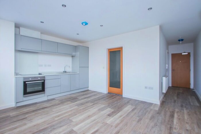 1 Bedroom Flat To Rent In Station Road, Balsall Common CV7