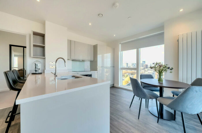 2 Bedroom Apartment To Rent In Thurlow Street, London, SE17