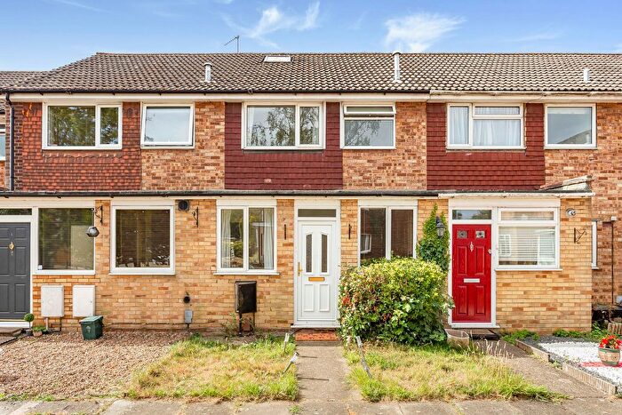2 Bedroom Terraced House For Sale In Haslett Road, Shepperton, Surrey, TW17