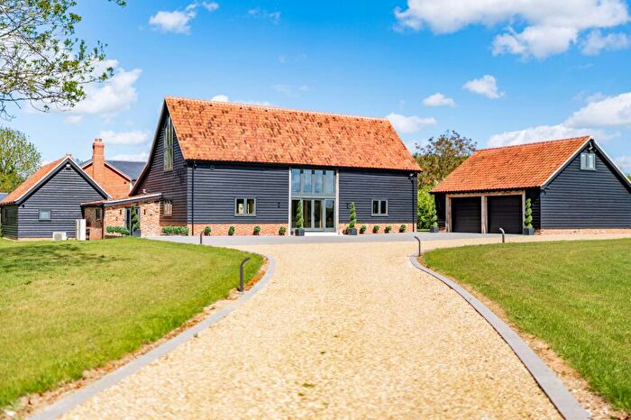 4 Bedroom Barn Conversion For Sale In Hill Common, Great Ellingham, NR17