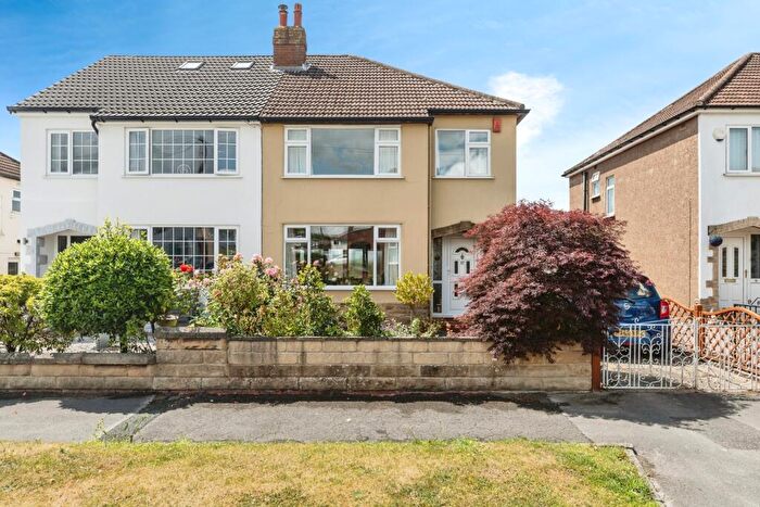 3 Bedroom Semi-Detached House For Sale In Temple Park Green, Leeds, West Yorkshire, LS15