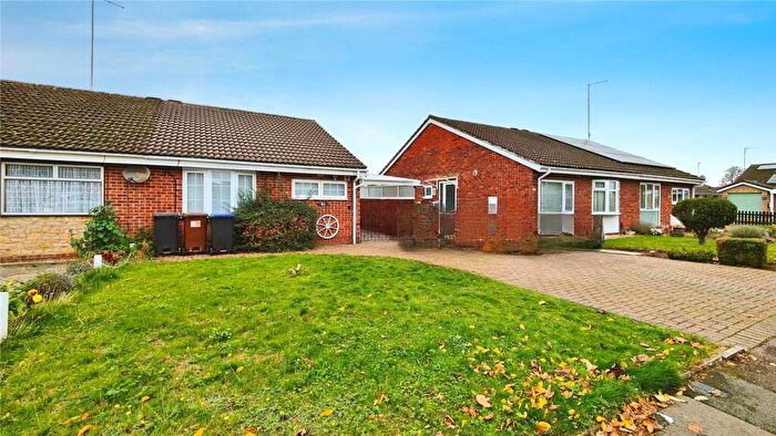 2 Bedroom Bungalow To Rent In Stubble Close, Northampton, Northamptonshire, NN2