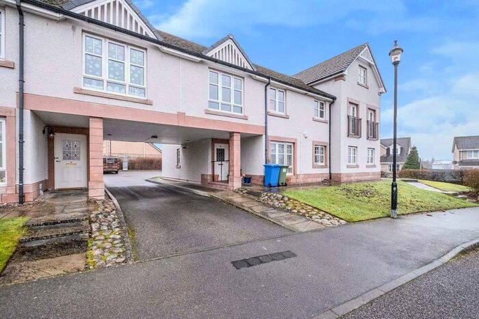 3 Bedroom Flat To Rent In Woodgrove Drive, Inverness, Highland, IV2