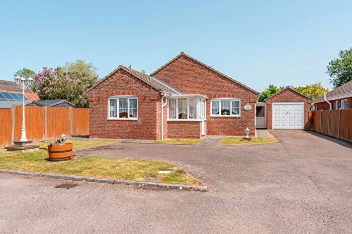 3 Bedroom Detached Bungalow For Sale In Back Lane, Catfield, NR29