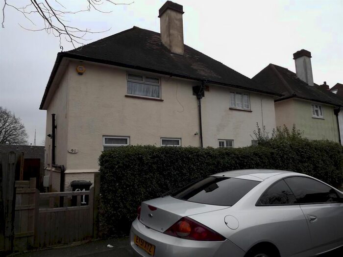 3 Bedroom End Of Terrace House To Rent In Tivoli Road, London, SE27