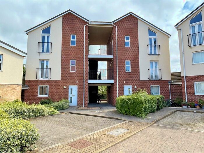 1 Bedroom Flat To Rent In Clog Mill Gardens, Selby, YO8