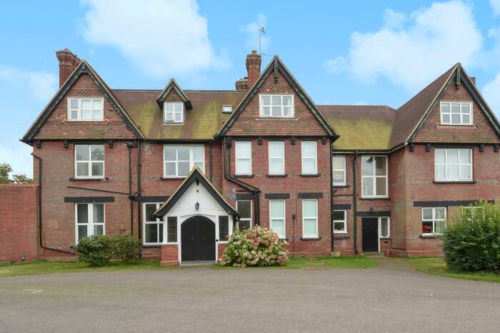 1 Bedroom Flat To Rent In Mayes Lane Warnham, RH12