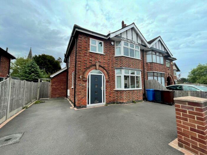 3 Bedroom Semi-Detached House To Rent In Ingleby Avenue, Derby, DE23