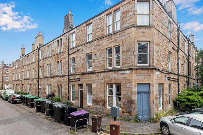 1 Bedroom Flat For Sale In / Horne Terrace, Edinburgh, EH11