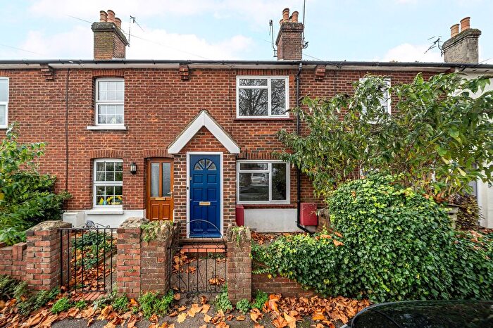2 Bedroom Property To Rent In North Street, Godalming, GU7
