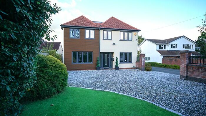 6 Bedroom Detached House For Sale In Malthouse Lane, Earlswood, B94