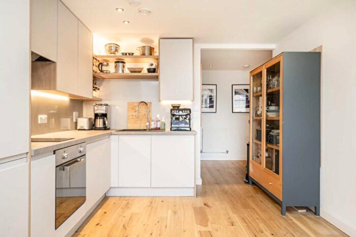 1 Bedroom Flat For Sale In Lamb's Passage, City Of London, EC1Y