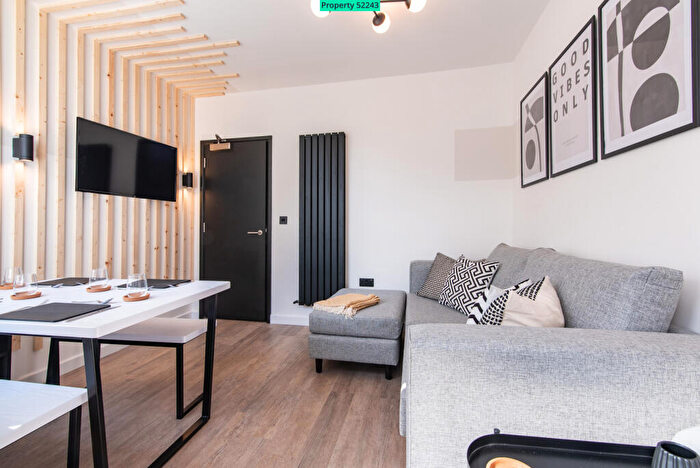 4 Bedroom Terraced House To Rent In Clifton Street, Beeston, Nottingham, NG9