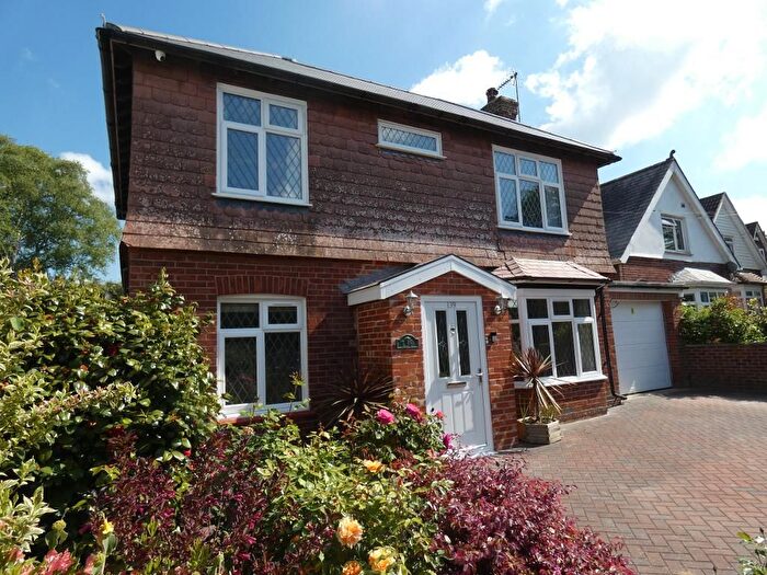 Detached House To Rent In Hastings Road, Pembury, Kent, TN2