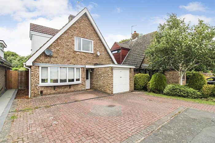 3 Bedroom Detached House For Sale In Skagerrak Close, Corby, NN18