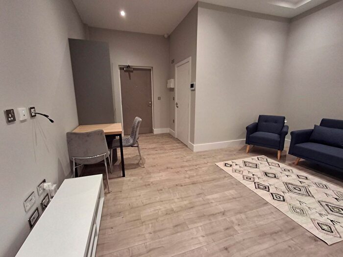 1 Bedroom Flat To Rent In Winifred Street, Leicester, LE2