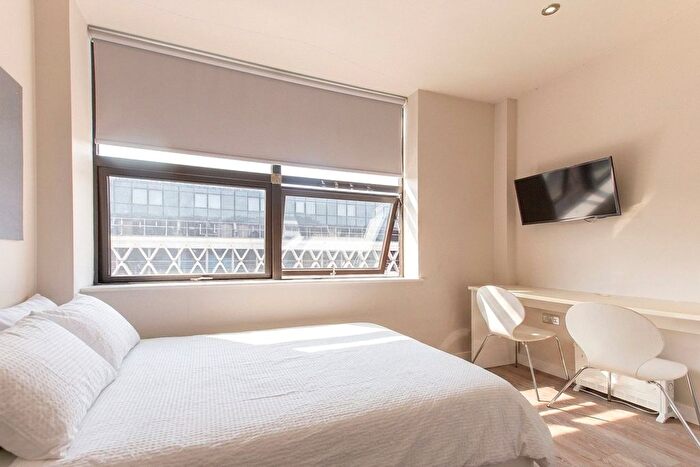 1 Bedroom Studio To Rent In Crown House, - Prince Street, City Centre, BS1