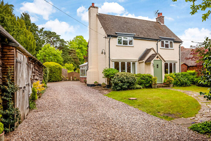 4 Bedroom Detached House For Sale In Wasperton Road, Wasperton, Warwick Warwickshire, CV35