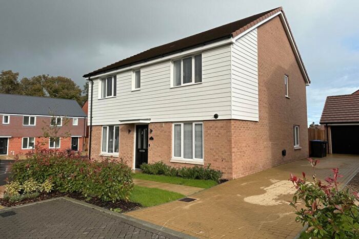 4 Bedroom Detached House For Sale In Sea View Avenue, Walmer, CT14