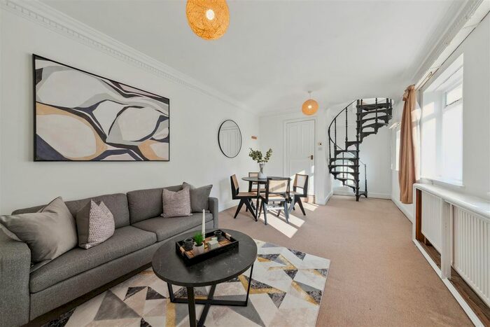 1 Bedroom Flat To Rent In Gloucester Terrace, London, W2