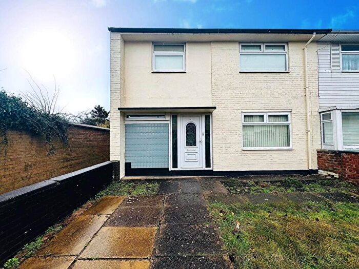 3 Bedroom End Of Terrace House For Sale In Stonedale Crescent, Liverpool, L11